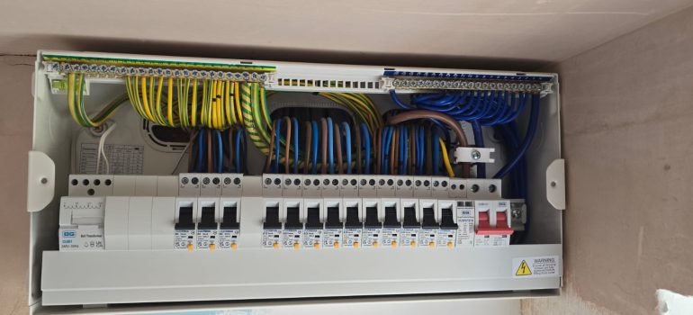 Ward Electrics - Fuse & consumer units